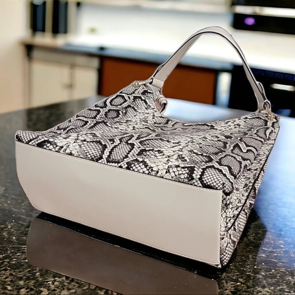 MICHAEL KORS Joan Large Shoulder Hobo Python Print Leather Bag, NWOT - Picture 15 of 15